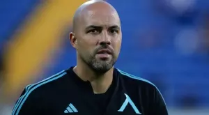 Николай Михайлов използва 26 думи, за да коментира групата на Левски, в която не попадна