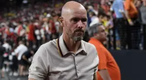 "Не е луда идея": Ерик тен Хаг може да се завърне в Аякс?