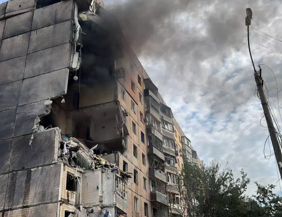 Нова руска атака срещу цивилни в Кривой рог, поне 1 загинал и ранени (СНИМКИ)
