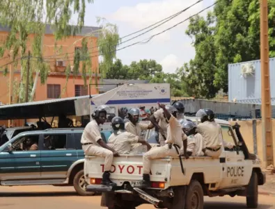 В Африка се очертава голяма война: Две държави подкрепиха преврата в Нигер (ВИДЕО)