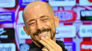 {{ otherArticle[0].article.title }}