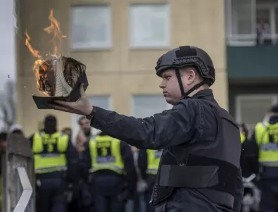 Швеция няма да последва Дания със забрана за изгарянето на Корана 