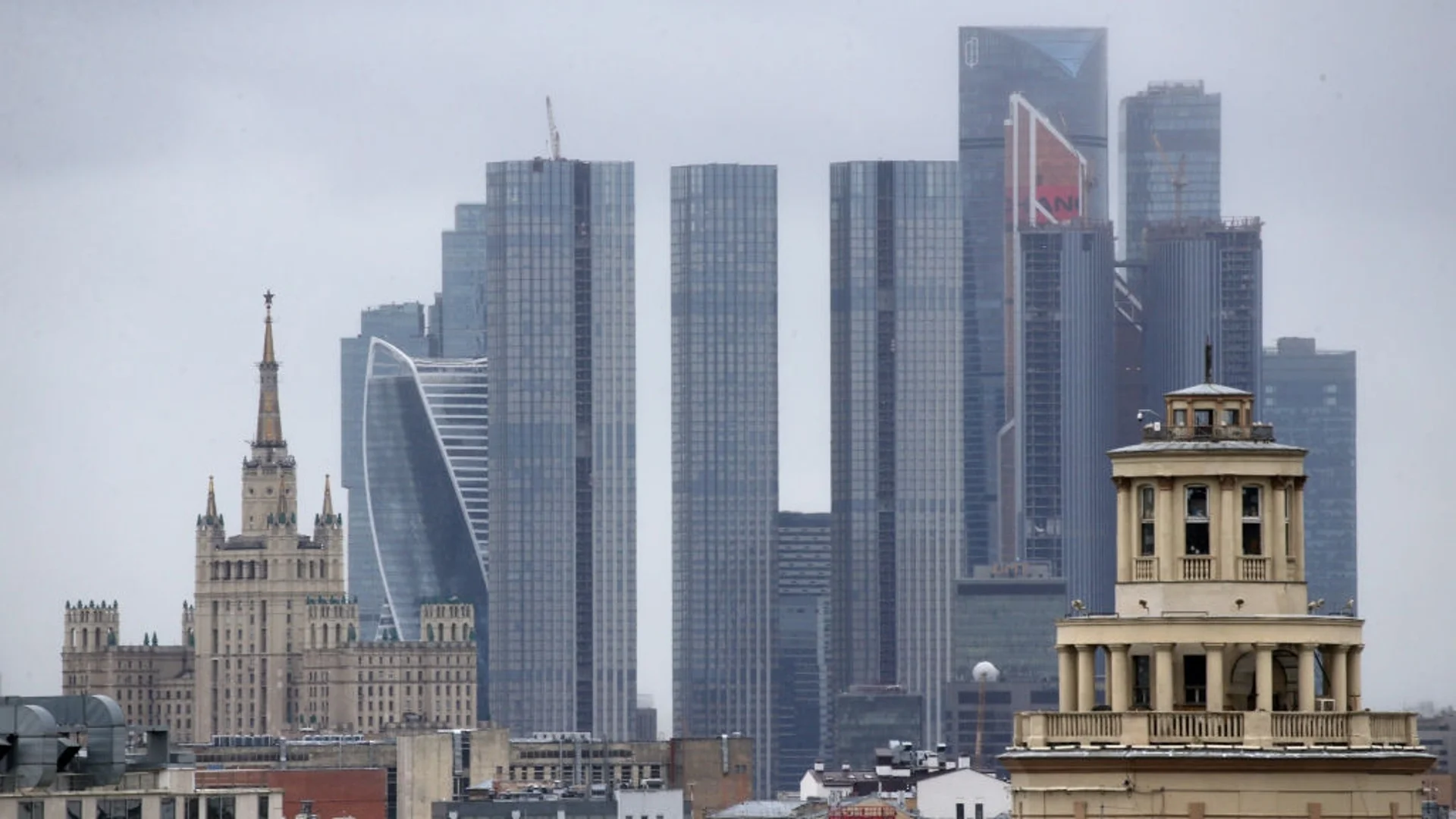 Въпреки санкциите: Руските олигарси увеличават богатството си през 2023 година