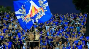 Феновете на Левски с атаки срещу свои и чужди в "Овча Купел" (СНИМКИ)