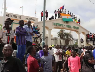 Подготовка за война в Африка: Затворено е въздушното пространство на Нигер