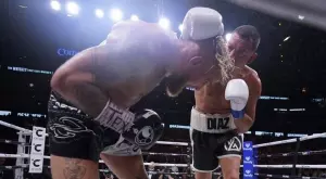 Джейк Пол пристигна с танк и прегази Диаз в 10 рунда (ВИДЕО)