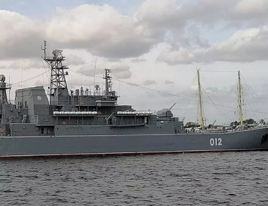Удареният от дрон руски кораб "Оленогорский горняк" вече е небоеспособен