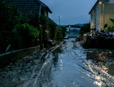 След тежките наводнения: Словения иска помощ от ЕС и НАТО