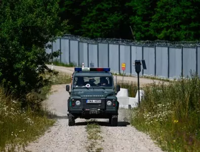 Чехия и Полша разширяват граничните проверки по границата със Словакия