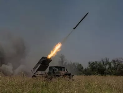 Ракети и дронове, които удрят силно и далеч: Украйна си прави собствени (ВИДЕО)