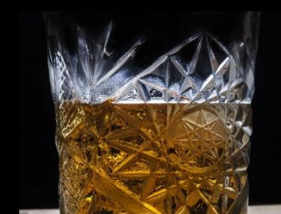 Как 100 грама твърд алкохол влияят на организма ни