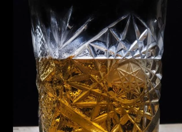 Как 100 грама твърд алкохол влияят на организма ни