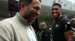 "Не завиждам, радвам се": Еди Хърн прие предизвикателство след Фюри - Усик