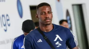 {{ otherArticle[0].article.title }}