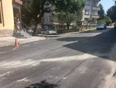 Текущи ремонти на уличната инфраструктура се извършват по график, продължава основният ремонт на втория етап от ул. „Кара Колю” в Плевен