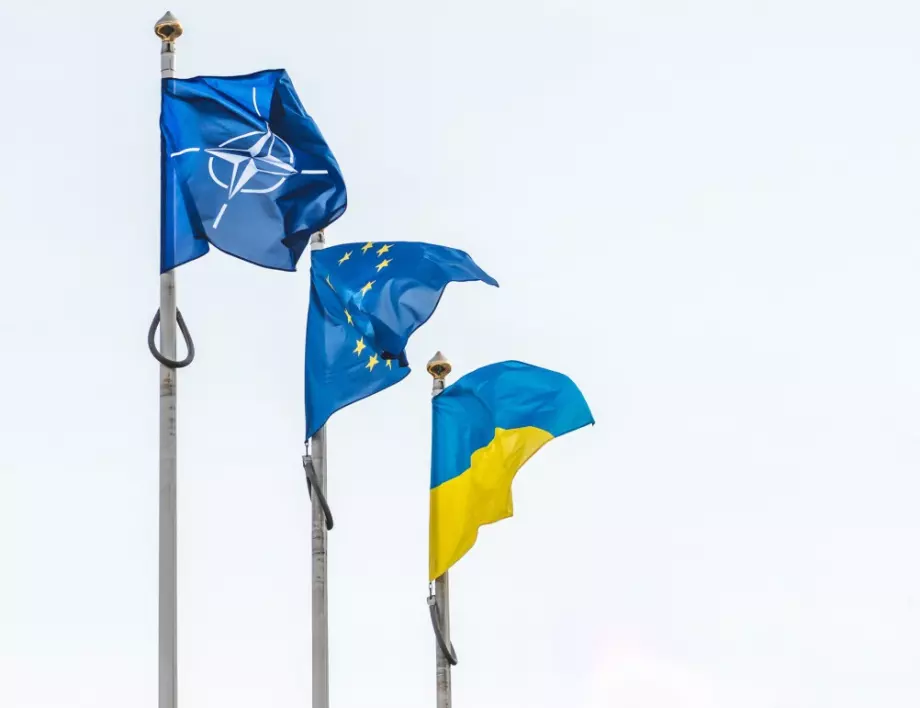 НАТО: Украйна да жертва части от територията си в замяна на място в Алианса