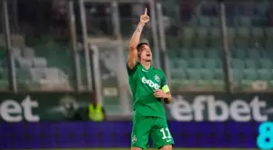 {{ otherArticle[0].article.title }}