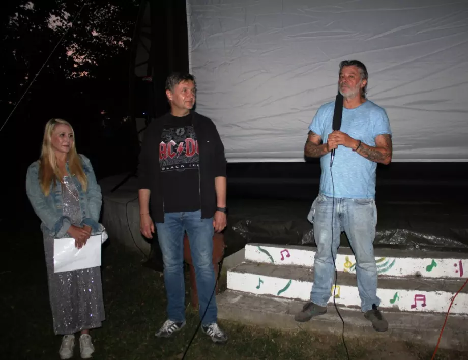 Започна филмовият маратон "Кино под звездите" в Самоков