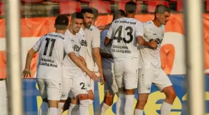 Устремът на Хебър продължава: Възпитаниците на Любо Пенев в топ 3 след успех над Локо София (ВИДЕО)