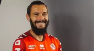 Белгийският Кортрайк представи Кристиян Малинов като ново попълнение