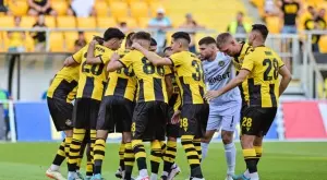 {{ otherArticle[0].article.title }}