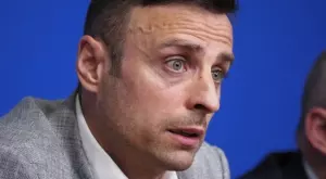 {{ otherArticle[0].article.title }}