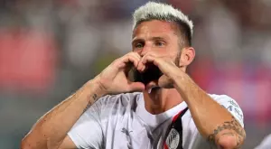 СНИМКА: Франция добави Жиру в списъка с... вратарите на Дешан