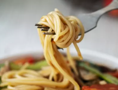Спагети с пиле и броколи: Страхотно предложение за вашата трапеза