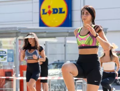 Десетки фенове на активния начин на живот спортуваха в откритата тренировка на Lidl, този уикенд