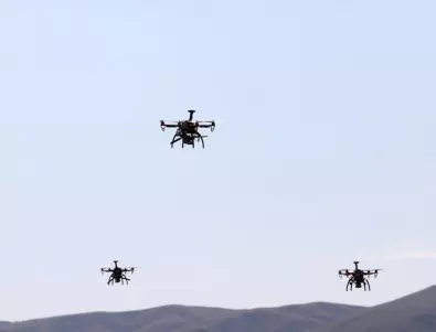 Изкуственият интелект на война: Докъде стигнаха дроновете на Русия и Украйна (ВИДЕО)
