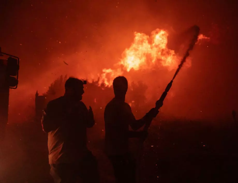 Пожар горя край военния полигон "Тюлбето" в Казанлък