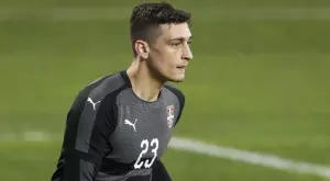 {{ otherArticle[0].article.title }}