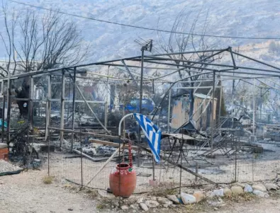 Антимигрантски настроения в Гърция: Обвинения към мигранти за подпалване на пожари