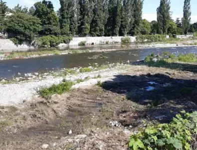 Предстои почистване на речното корито в Асеновград