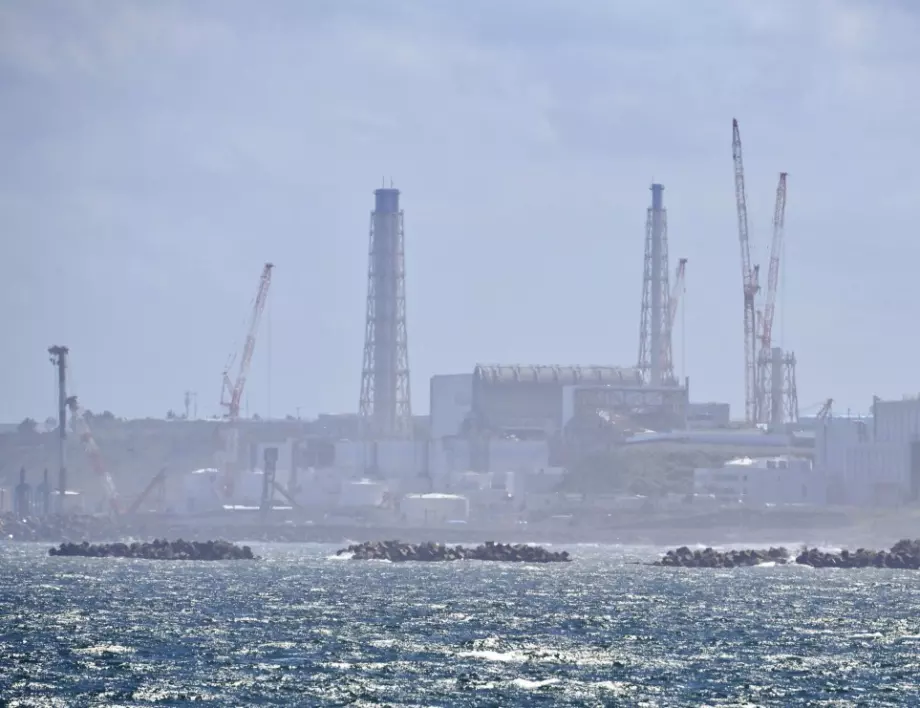 Япония започна ново изхвърляне на води от АЕЦ "Фукушима"