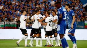 {{ otherArticle[0].article.title }}