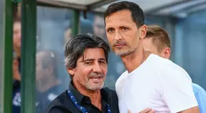 {{ otherArticle[0].article.title }}