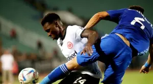 {{ otherArticle[0].article.title }}