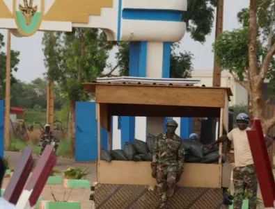 В Нигер не спират с опитите да прогонят френските военни