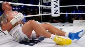 Дюбоа е "скандално ограбен": Моментът, в който Усик можеше да се сбогува с титлите (ВИДЕО)