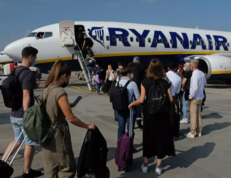 Ryanair с официална позиция за скандала с българката, разделена от 3-годишното си дете