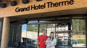 Алберт Попов замени перлата на Алпите със СПА бижуто на село Баня (СНИМКИ)