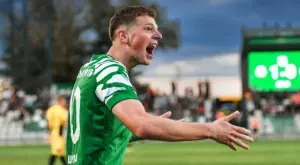 {{ otherArticle[0].article.title }}