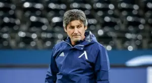 Николай Костов определи групата на Левски за дербито с Лудогорец - очаквана липса бе потвърдена