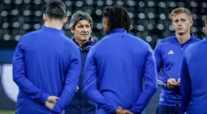 Борислав Цонев тренира с български клуб в Турция, но не с Левски