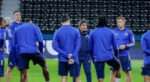 {{ otherArticle[0].article.title }}