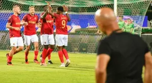 {{ otherArticle[0].article.title }}