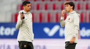 Кратко, точно и ясно: Деко обясни плановете на Барселона за Жоао Кансело и Жоао Феликс