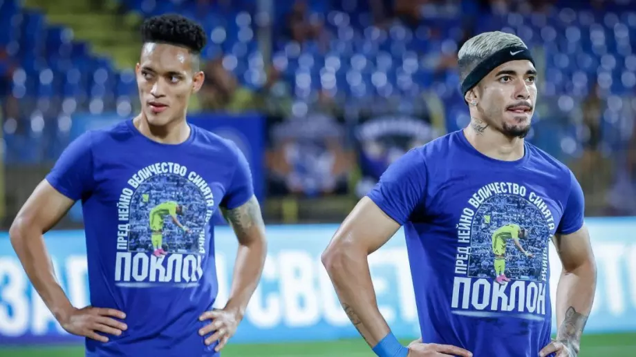 Спокойствие за Левски, задържа бразилските си звезди на "Герена"