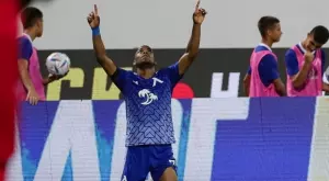 Би ли сменил фамилията си от Роналдо на Меси бившият левскар срещу 10 милиона?